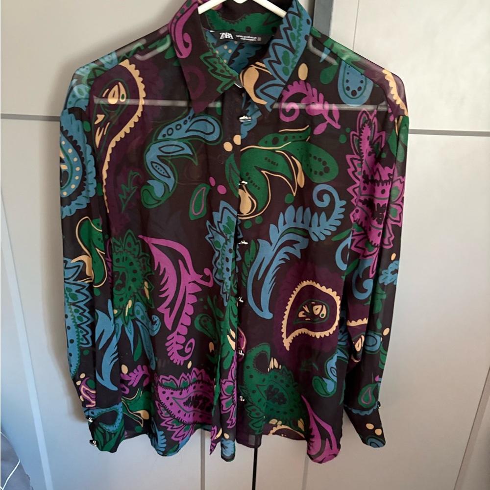 Zara Women's Multicolor Paisley Button Down Shirt